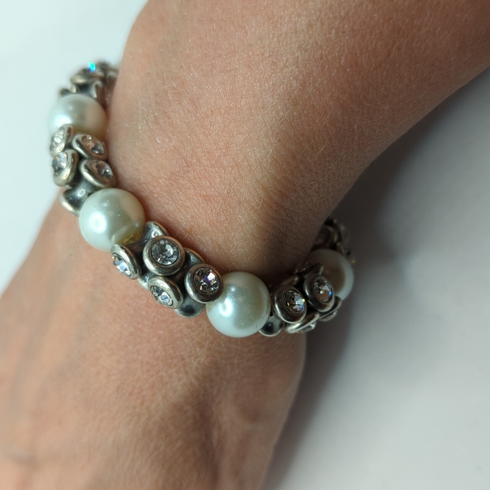 Stretchy Rhinestone & Faux Pearl Bracelet